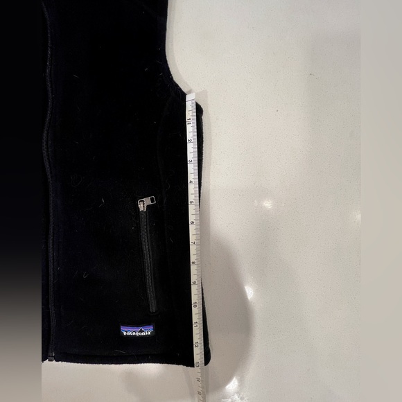 Patagonia fleece! - Picture 2 of 4